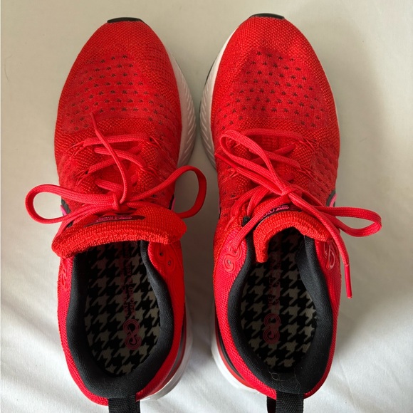 Nike size 7.5 women’s React Infinity running shoes - Picture 4 of 6
